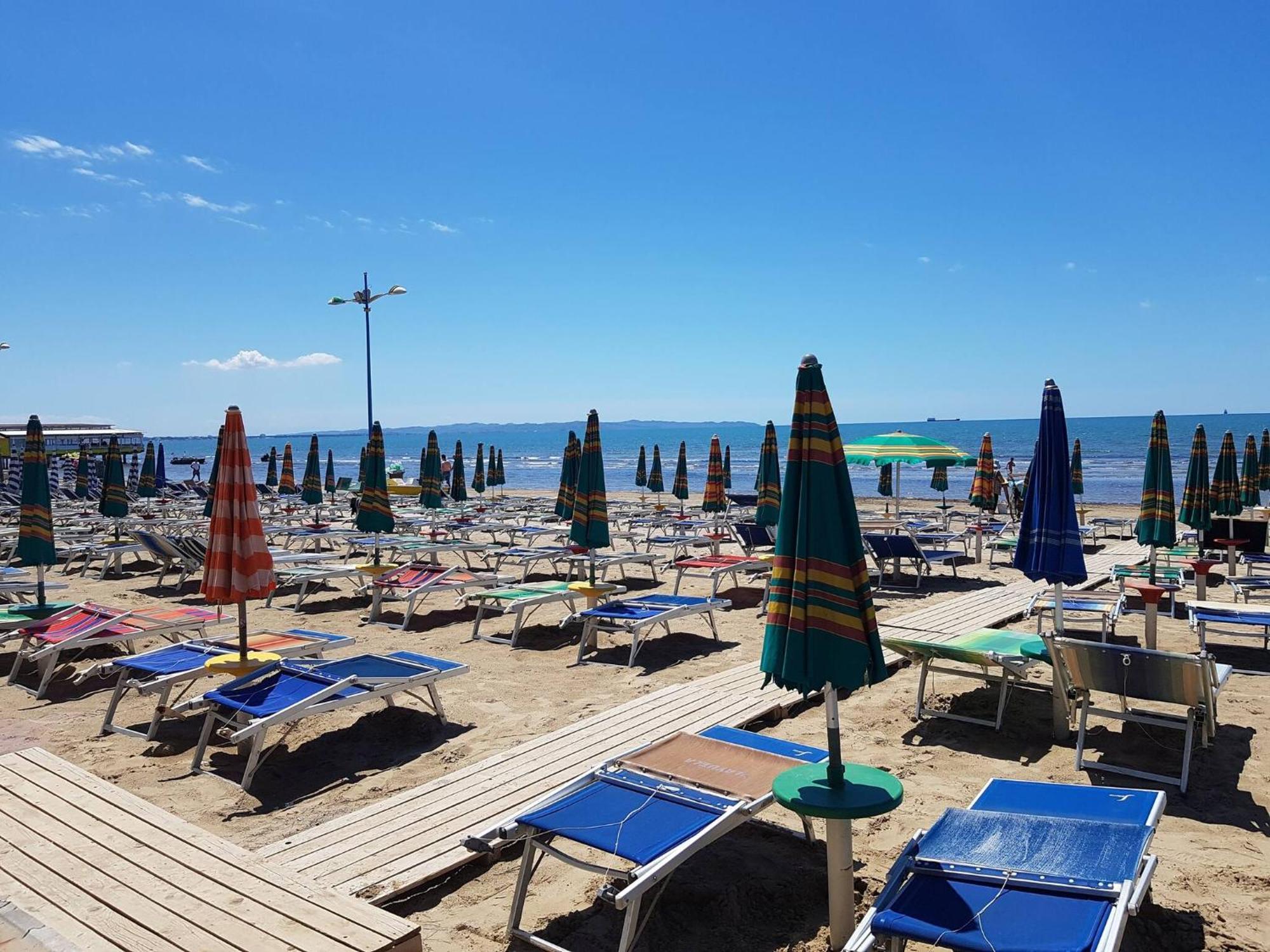 Sea View Apartments In Durrës Exterior foto
